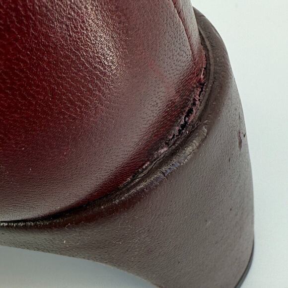 Vintage BCBG Burgundy Leather Wedge‎ Loafer Heels 7.5 - Picture 9 of 15